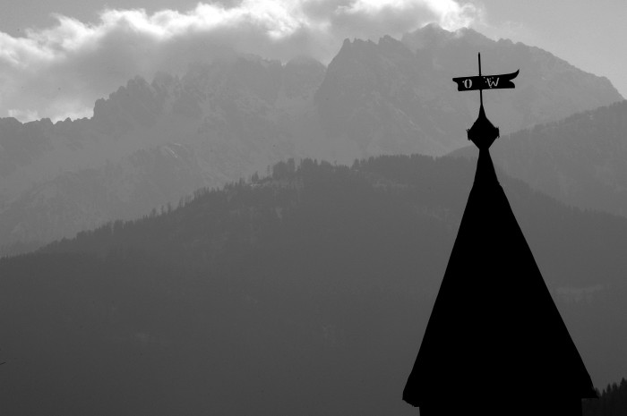 chapel steeple and mountains, Radnig 2